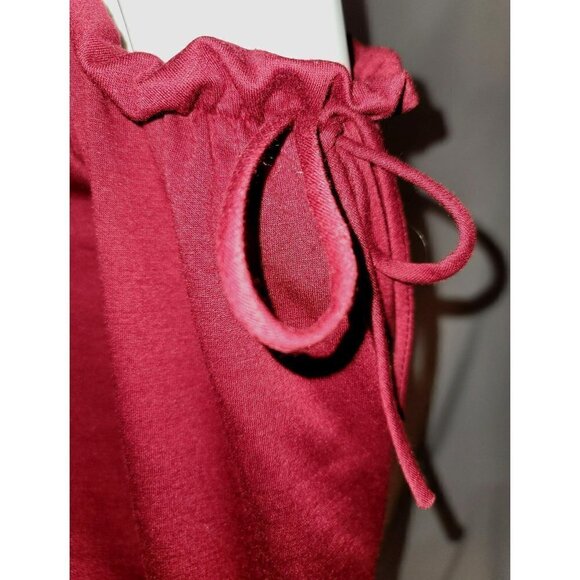 Lilypad Cold Shoulder Blouse - Beautiful Dark Red - Size S - Picture 8 of 10